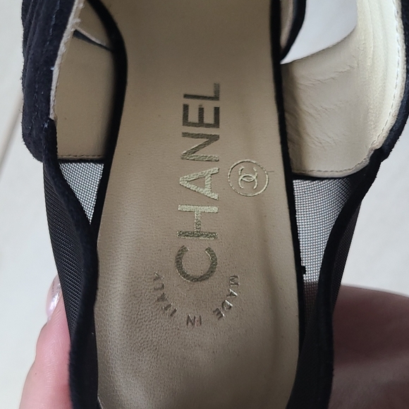 CHANEL Suede Mesh Zip Cap Toe Heels [size 37] - Picture 10 of 15